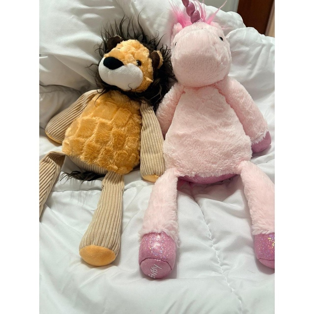 Scentsy buddy, plush bundle